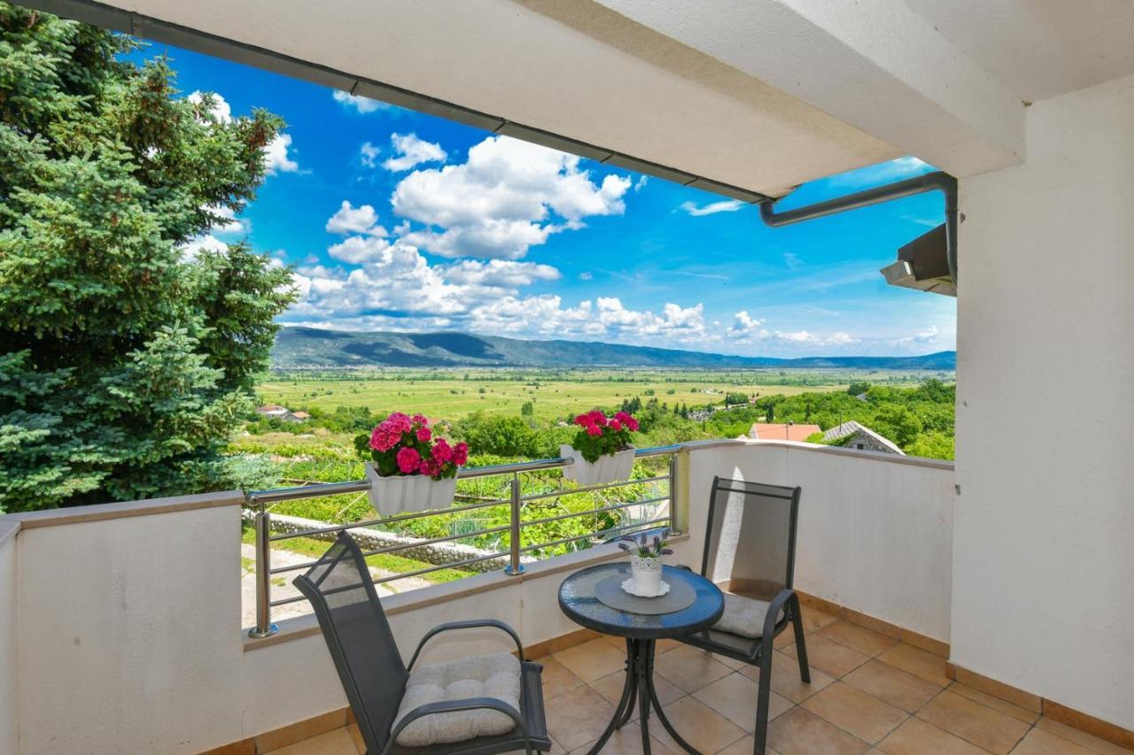 Villa Tea In Imotski, Private Pool Zmijavci Экстерьер фото